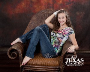 Carrollton Senior Photographer Lisa Manis photographs 2013 high school senior McKenzie in Plano.