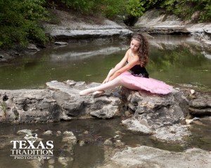 Frisco High School Photographer Lisa Manis photographs class of 2013 senior in Plano.