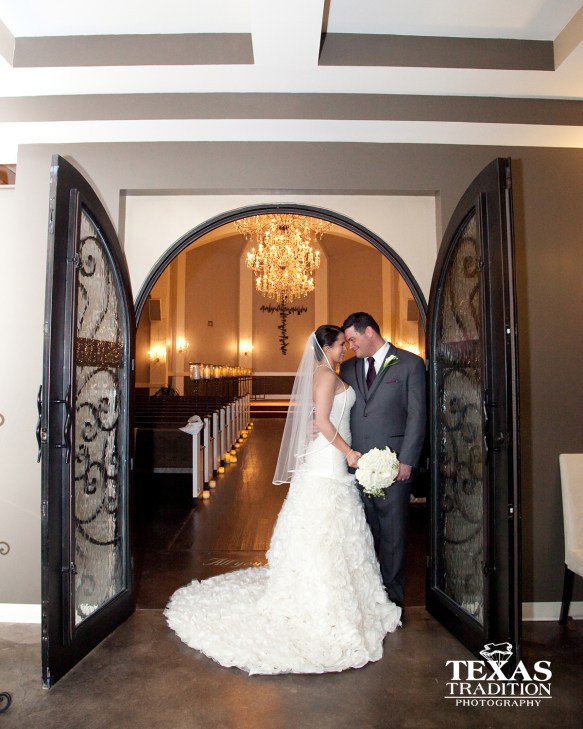 Piazza_in_the_Village_0467