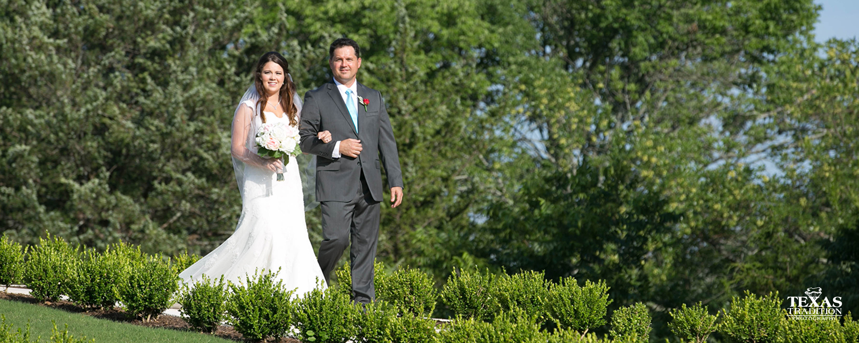 OutdoorDallasWedding